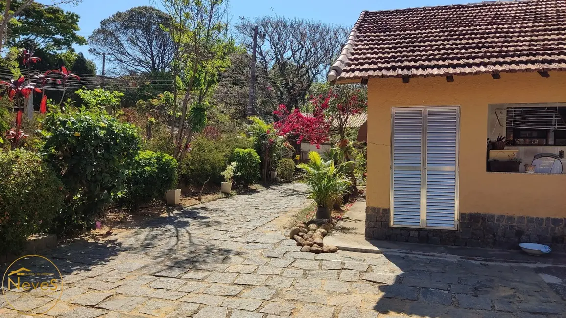Foto 6 de Casa com 4 quartos à venda, 200m2 em Paty Do Alferes - RJ