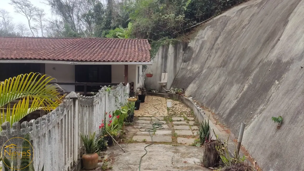 Casa com 8 quartos à venda, 400m2 em Paty Do Alferes - RJ - imagem 9 Foto 9 de Casa com 8 quartos à venda, 400m2 em Paty Do Alferes - RJ