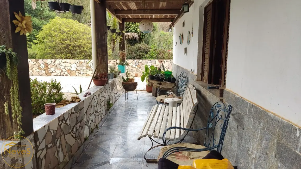 Casa com 8 quartos à venda, 400m2 em Paty Do Alferes - RJ - imagem 4 Foto 4 de Casa com 8 quartos à venda, 400m2 em Paty Do Alferes - RJ