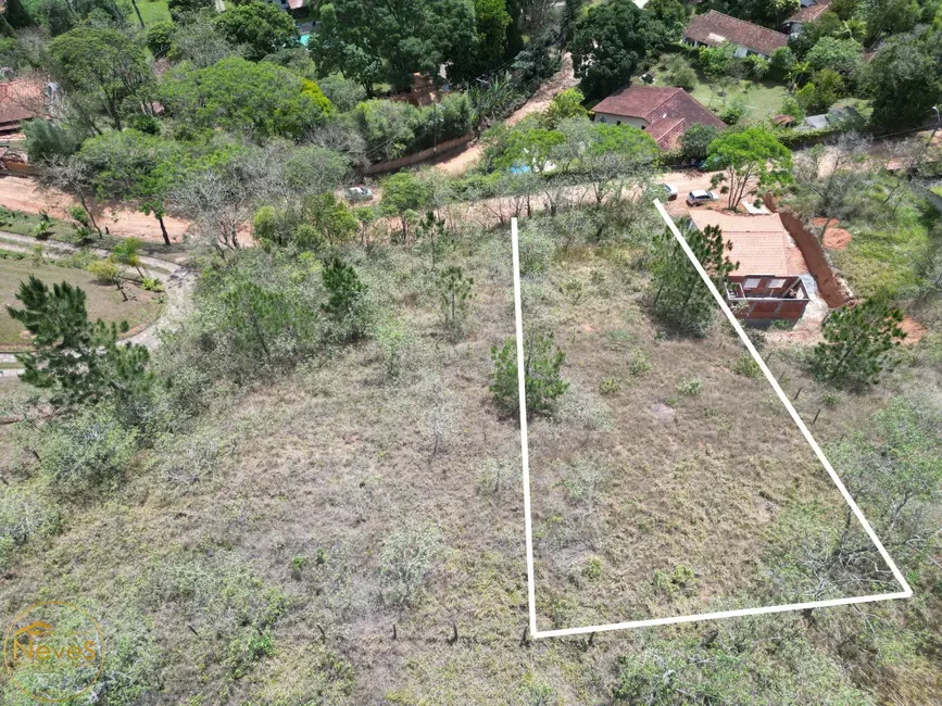 Foto 1 de Terreno / Lote à venda, 930m2 em Miguel Pereira - RJ