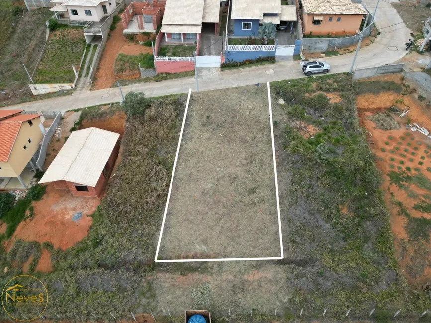 Foto 4 de Terreno / Lote à venda, 360m2 em Paty Do Alferes - RJ