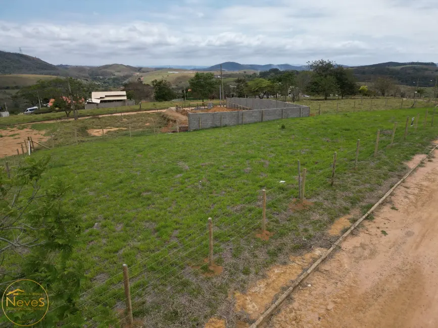 Foto 3 de Terreno / Lote à venda, 778m2 em Paty Do Alferes - RJ