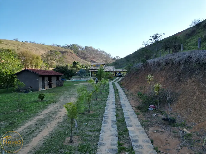 Foto 7 de Sítio / Rancho com 3 quartos à venda, 200m2 em Paty Do Alferes - RJ