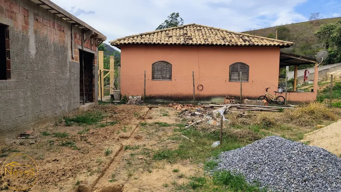 Foto 6 de Casa com 2 quartos à venda, 80m2 em Paty Do Alferes - RJ