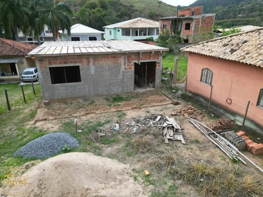 Foto 3 de Casa com 2 quartos à venda, 80m2 em Paty Do Alferes - RJ