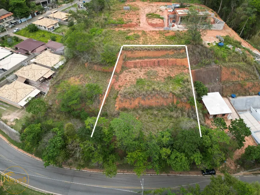 Foto 1 de Terreno / Lote à venda, 1000m2 em Paty Do Alferes - RJ