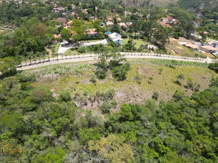 Foto 3 de Terreno / Lote à venda, 373m2 em Paty Do Alferes - RJ
