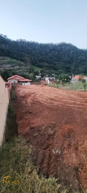 Foto 3 de Terreno / Lote à venda, 615m2 em Paty Do Alferes - RJ