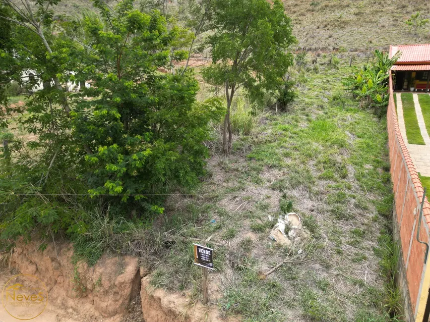 Foto 2 de Terreno / Lote à venda, 615m2 em Paty Do Alferes - RJ