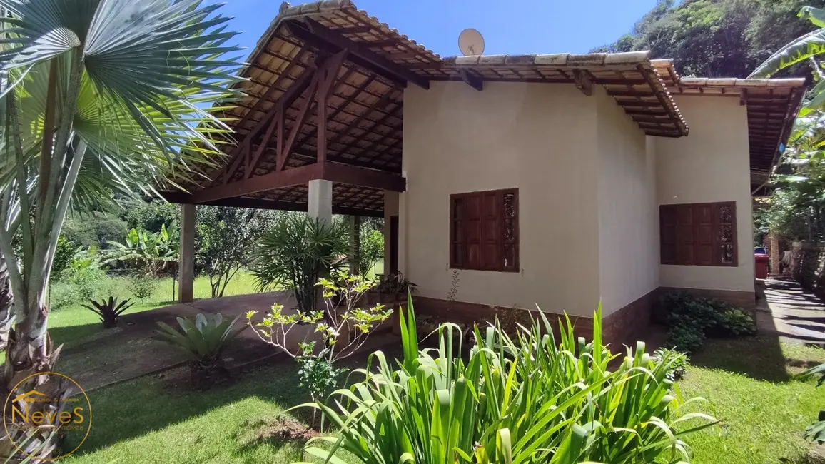 Foto 1 de Casa com 3 quartos à venda, 200m2 em Paty Do Alferes - RJ