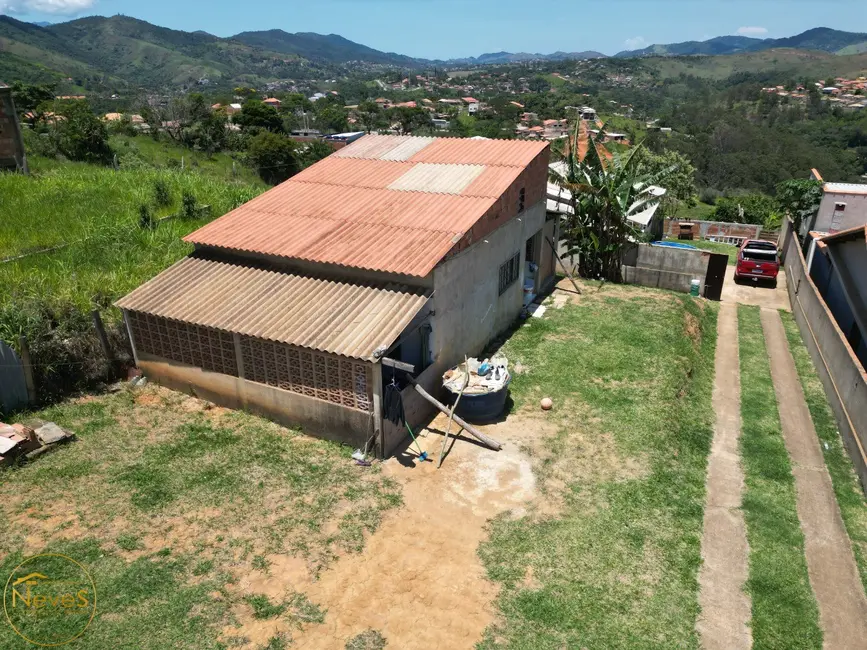 Foto 3 de Casa com 3 quartos à venda, 155m2 em Paty Do Alferes - RJ