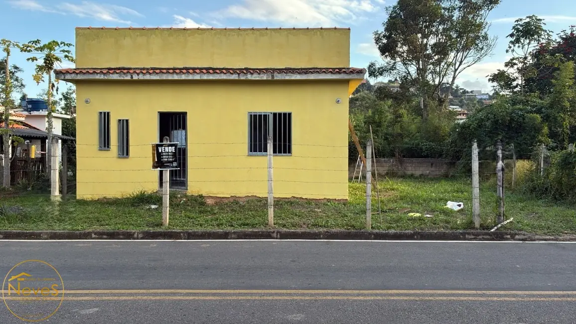 Foto 1 de Casa com 1 quarto à venda, 70m2 em Paty Do Alferes - RJ