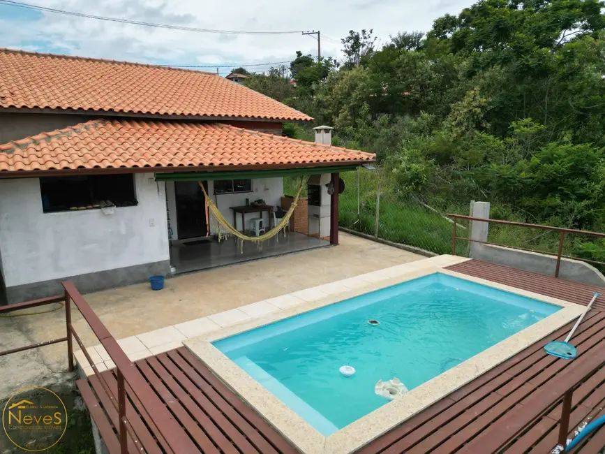 Foto 2 de Casa com 3 quartos à venda, 138m2 em Paty Do Alferes - RJ