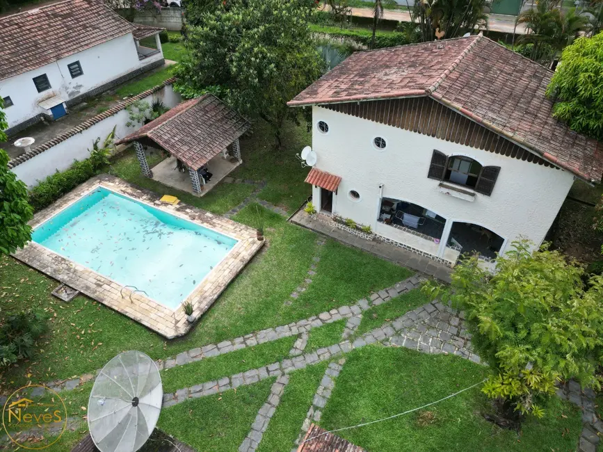Foto 1 de Casa com 7 quartos à venda, 460m2 em Miguel Pereira - RJ