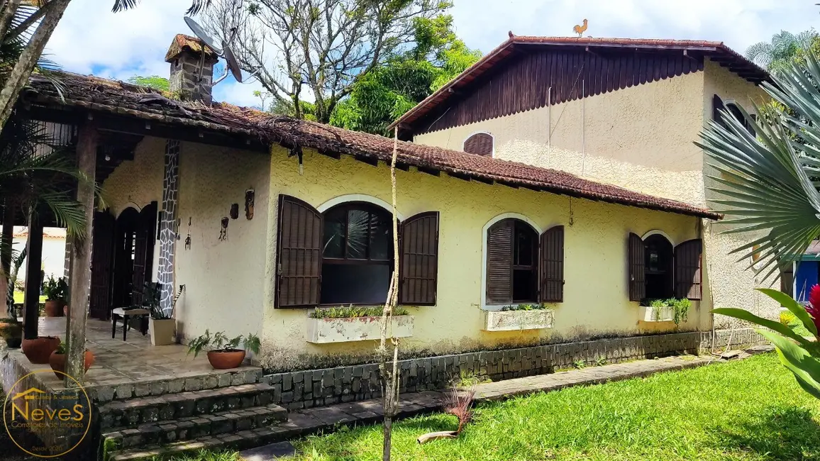 Foto 3 de Casa com 7 quartos à venda, 460m2 em Miguel Pereira - RJ