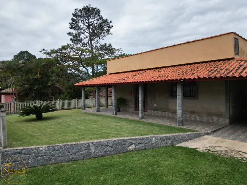Foto 1 de Casa com 2 quartos à venda, 150m2 em Paty Do Alferes - RJ