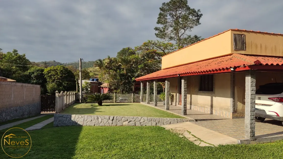 Foto 4 de Casa com 2 quartos à venda, 150m2 em Paty Do Alferes - RJ