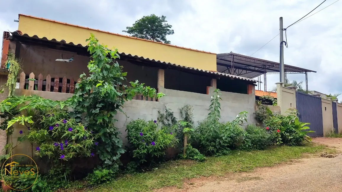 Foto 1 de Casa com 2 quartos à venda, 72m2 em Paty Do Alferes - RJ