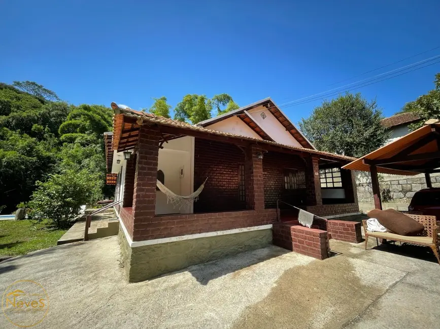 Foto 2 de Casa com 3 quartos à venda, 130m2 em Paty Do Alferes - RJ