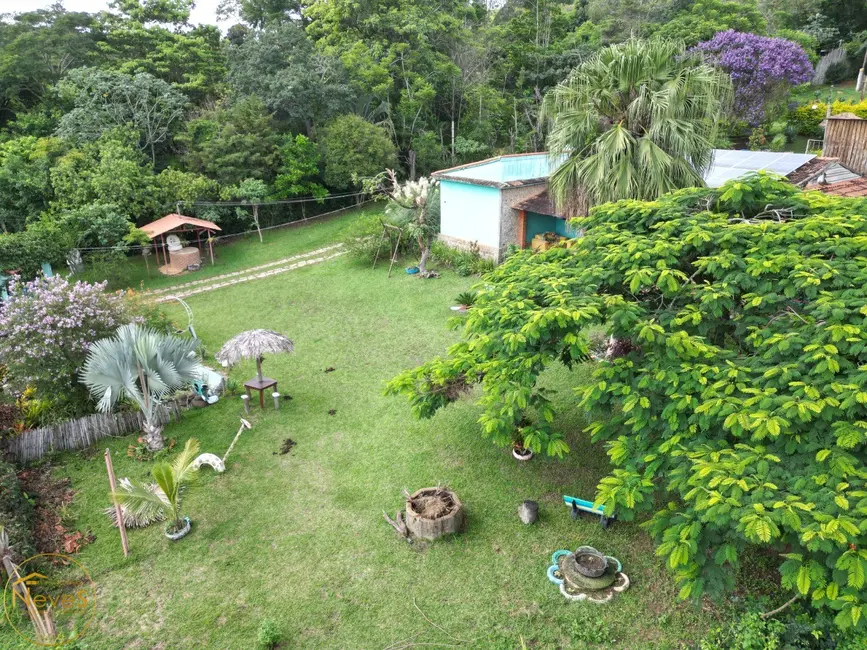 Foto 6 de Sítio / Rancho com 8 quartos à venda, 400m2 em Paty Do Alferes - RJ