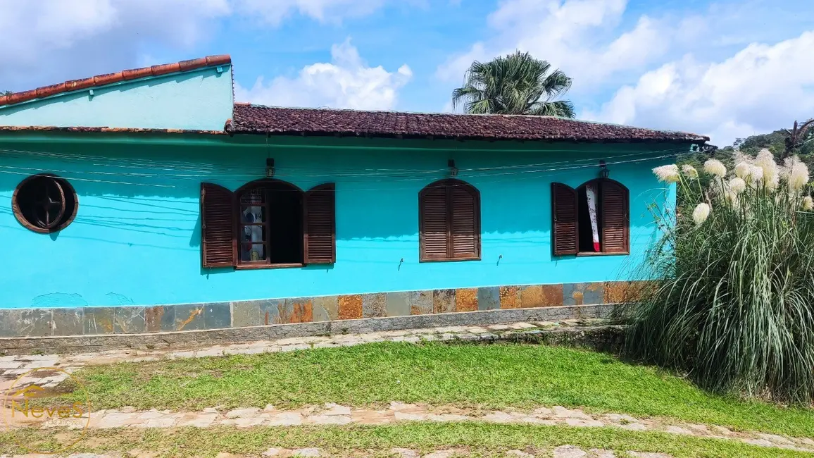 Foto 5 de Sítio / Rancho com 8 quartos à venda, 400m2 em Paty Do Alferes - RJ