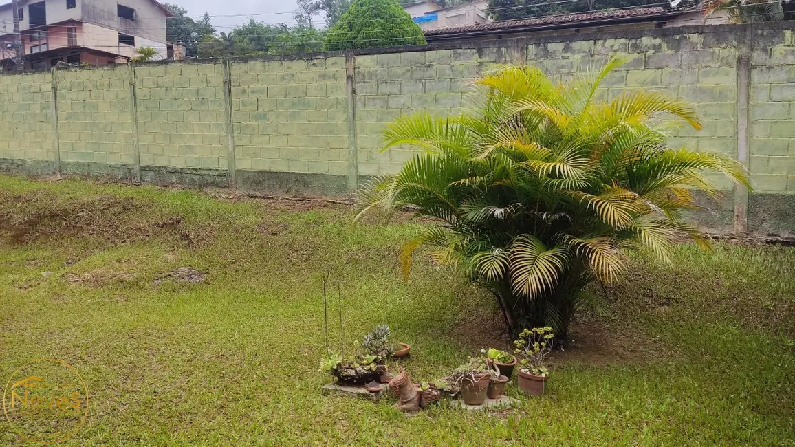 Foto 9 de Casa com 2 quartos à venda, 120m2 em Miguel Pereira - RJ