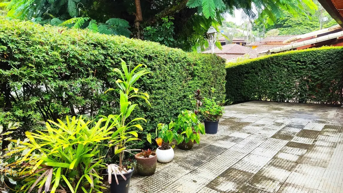 Foto 6 de Casa com 2 quartos à venda, 120m2 em Miguel Pereira - RJ