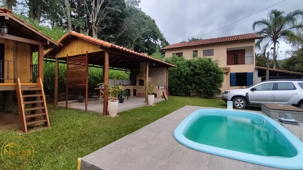 Foto 9 de Sítio / Rancho com 7 quartos à venda, 337m2 em Paty Do Alferes - RJ