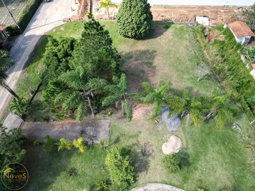 Foto 2 de Terreno / Lote à venda, 1419m2 em Miguel Pereira - RJ