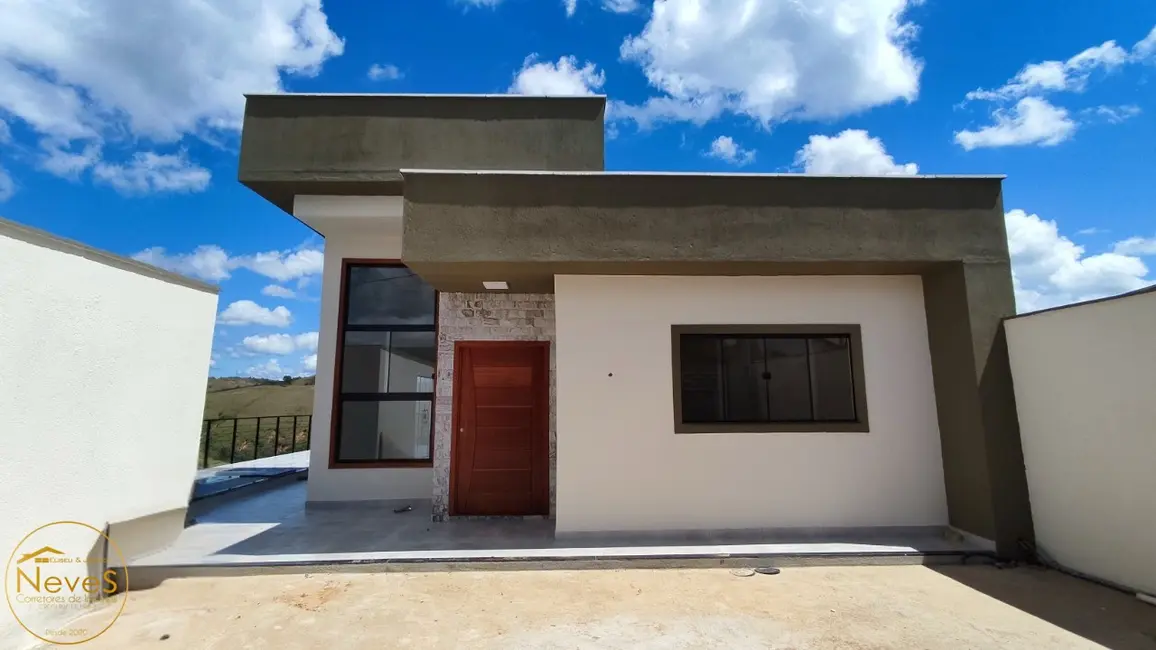 Foto 1 de Casa com 3 quartos à venda, 128m2 em Paty Do Alferes - RJ