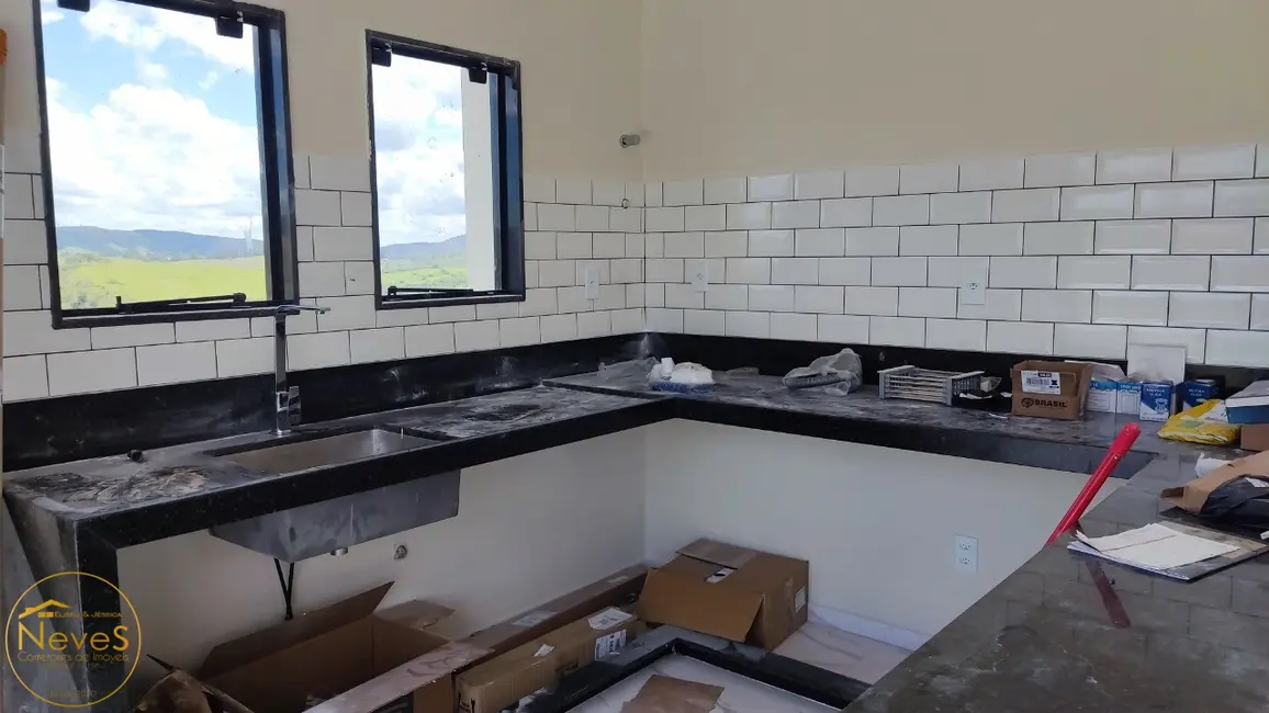 Foto 8 de Casa com 3 quartos à venda, 128m2 em Paty Do Alferes - RJ