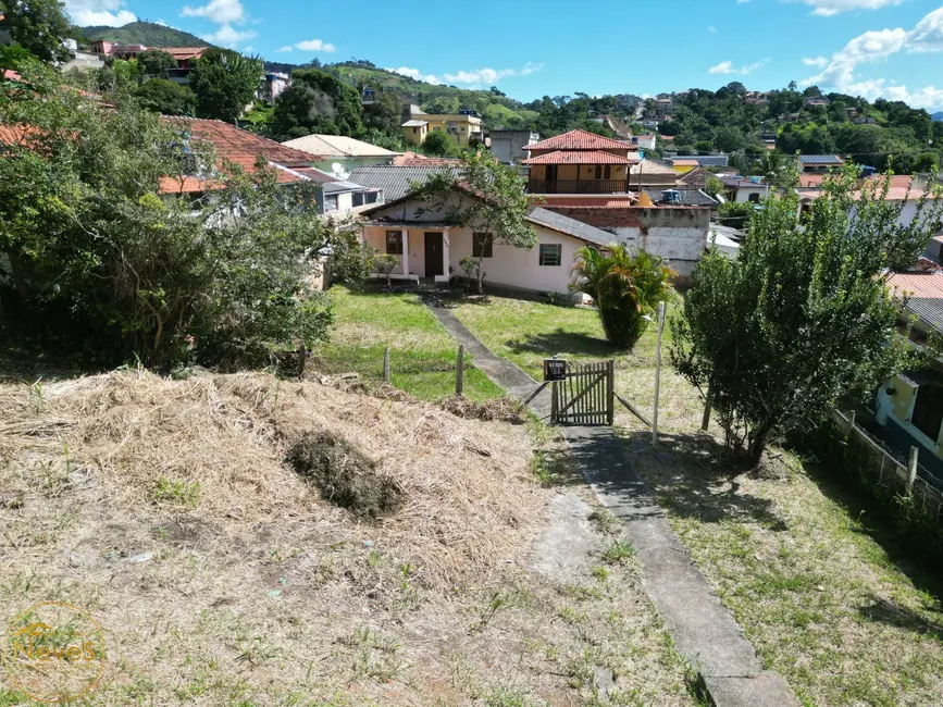 Foto 7 de Casa com 2 quartos à venda, 78m2 em Paty Do Alferes - RJ