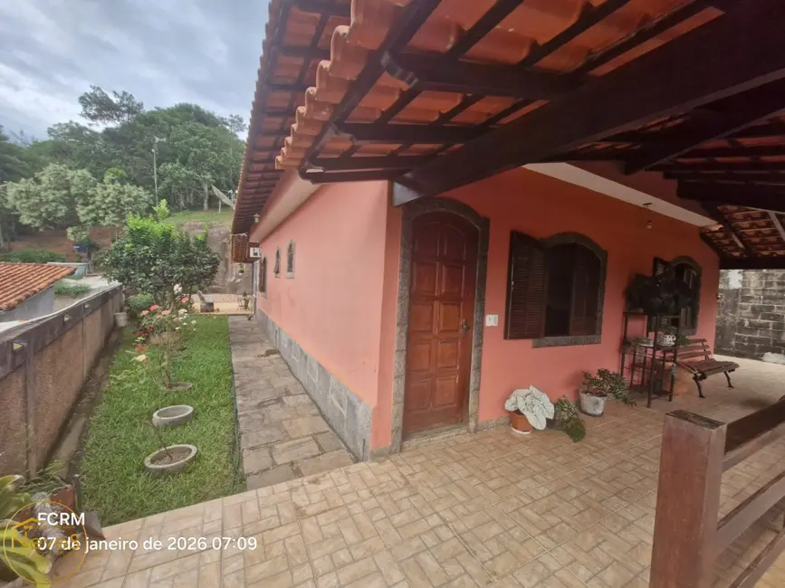 Foto 2 de Casa com 2 quartos à venda, 209m2 em Miguel Pereira - RJ