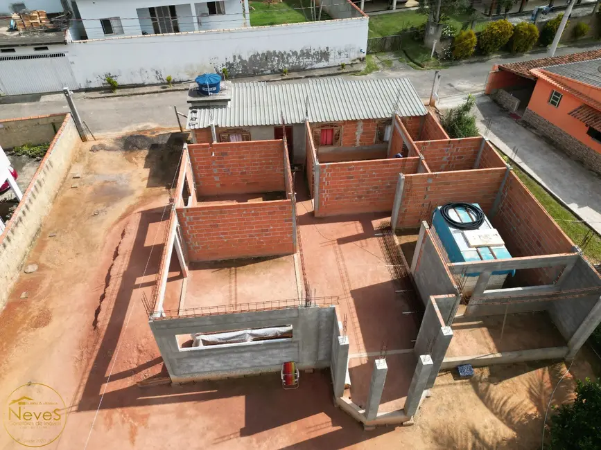 Foto 2 de Casa com 1 quarto à venda, 200m2 em Paty Do Alferes - RJ