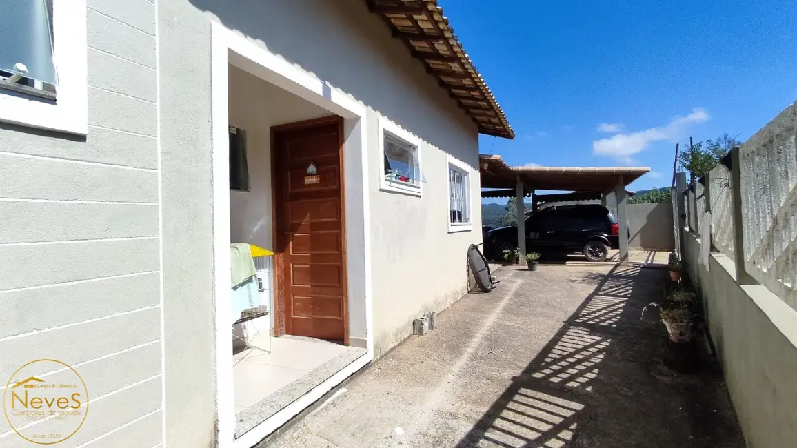 Foto 6 de Casa com 2 quartos à venda, 72m2 em Miguel Pereira - RJ