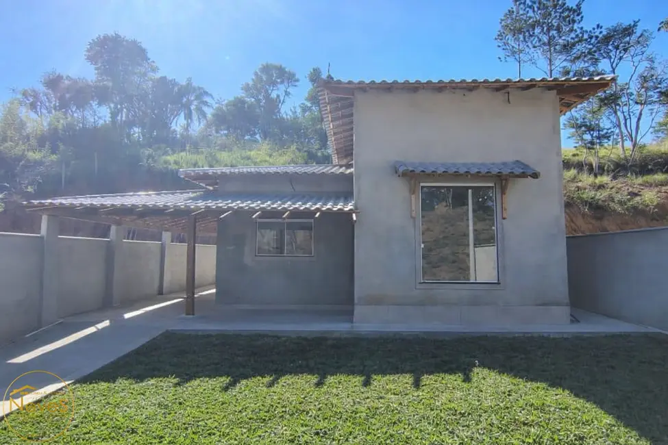 Casa com 2 quartos à venda, 85m2 em Paty Do Alferes - RJ - imagem 1 Foto 1 de Casa com 2 quartos à venda, 85m2 em Paty Do Alferes - RJ