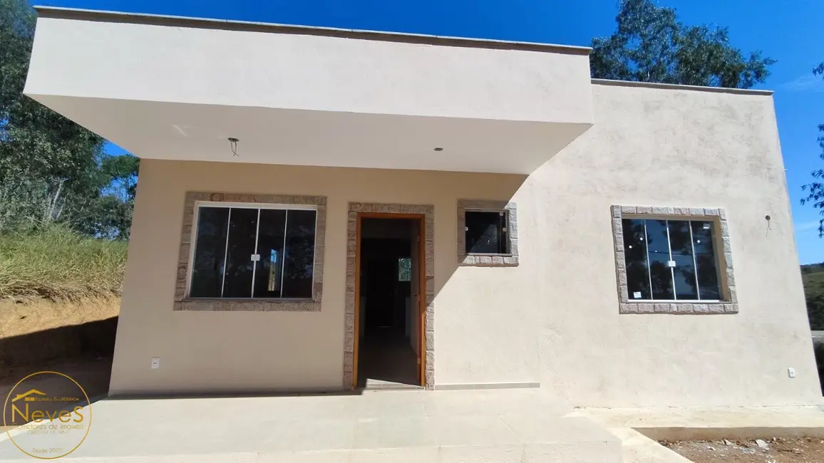 Foto 1 de Casa com 2 quartos à venda, 78m2 em Paty Do Alferes - RJ