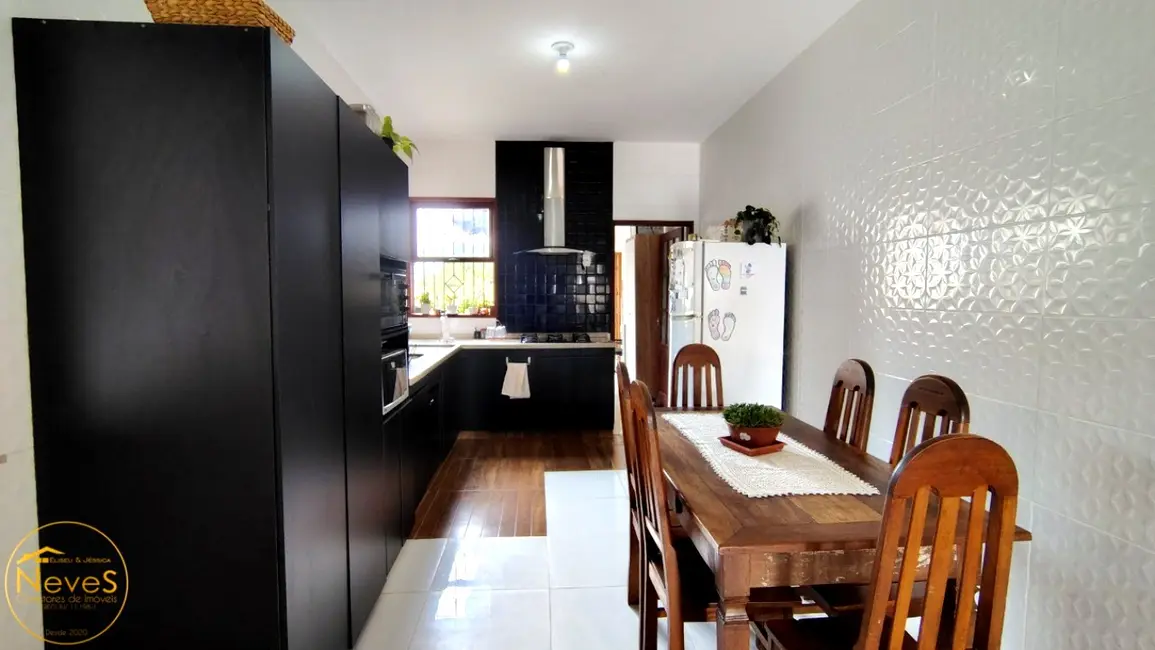 Foto 9 de Casa com 3 quartos à venda, 260m2 em Paty Do Alferes - RJ