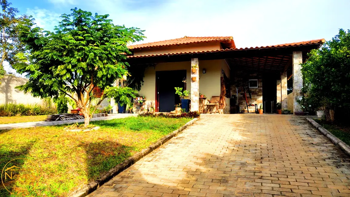 Foto 2 de Casa com 3 quartos à venda, 260m2 em Paty Do Alferes - RJ