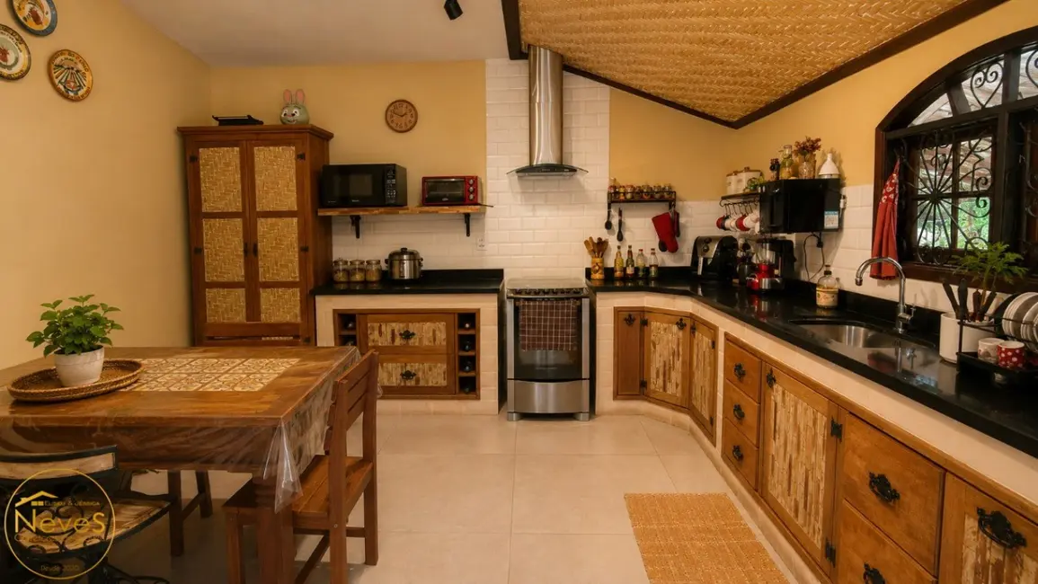 Foto 6 de Casa com 3 quartos à venda, 220m2 em Paty Do Alferes - RJ