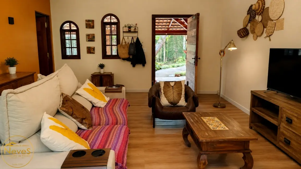 Foto 9 de Casa com 3 quartos à venda, 220m2 em Paty Do Alferes - RJ