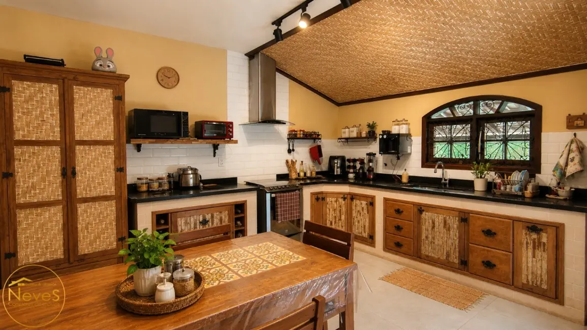 Foto 7 de Casa com 3 quartos à venda, 220m2 em Paty Do Alferes - RJ