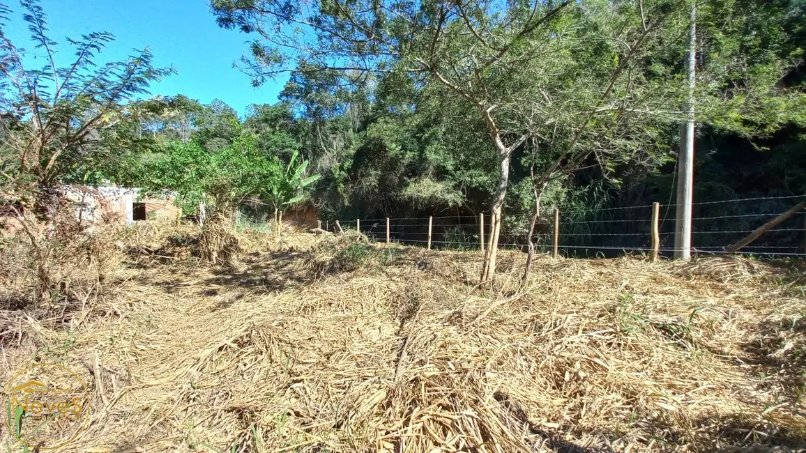 Foto 2 de Terreno / Lote à venda, 2210m2 em Paty Do Alferes - RJ