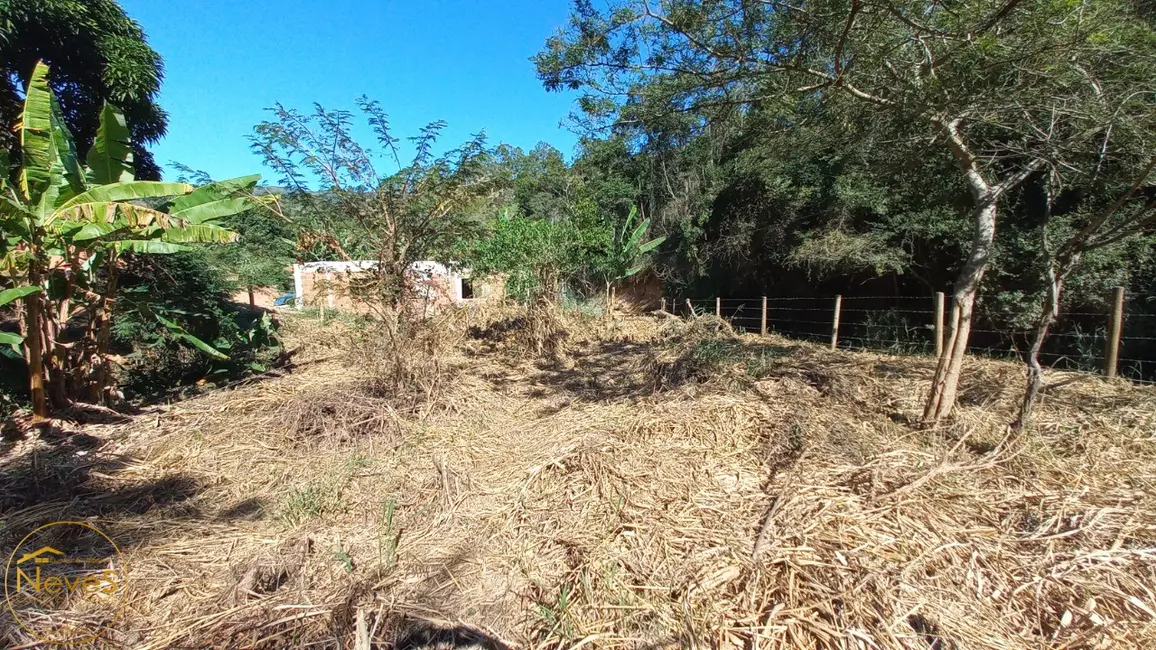 Foto 6 de Terreno / Lote à venda, 2210m2 em Paty Do Alferes - RJ