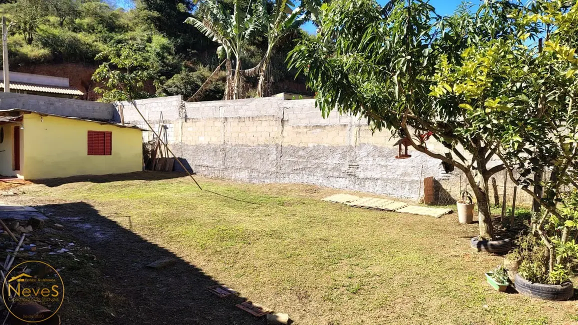 Foto 9 de Casa com 3 quartos à venda, 200m2 em Paty Do Alferes - RJ