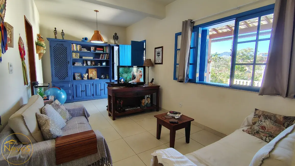 Foto 6 de Casa com 4 quartos à venda, 225m2 em Miguel Pereira - RJ