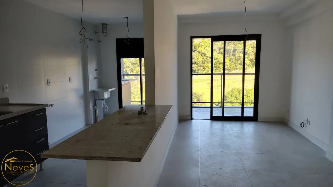 Apartamento com 2 quartos à venda, 88m2 em Centro, Miguel Pereira - RJ - imagem 3 Foto 3 de Apartamento com 2 quartos à venda, 88m2 em Centro, Miguel Pereira - RJ