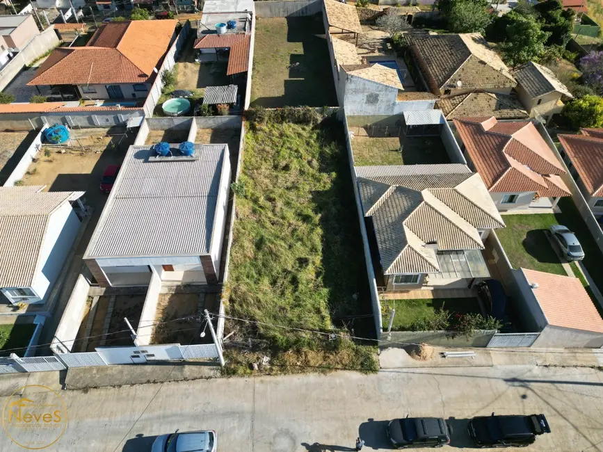 Foto 1 de Terreno / Lote à venda, 360m2 em Paty Do Alferes - RJ