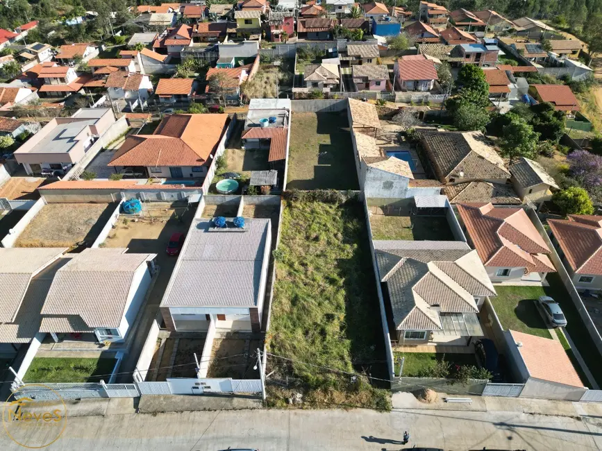 Foto 6 de Terreno / Lote à venda, 360m2 em Paty Do Alferes - RJ