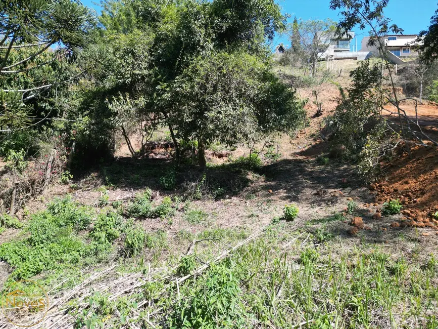 Foto 5 de Terreno / Lote à venda, 885m2 em Paty Do Alferes - RJ